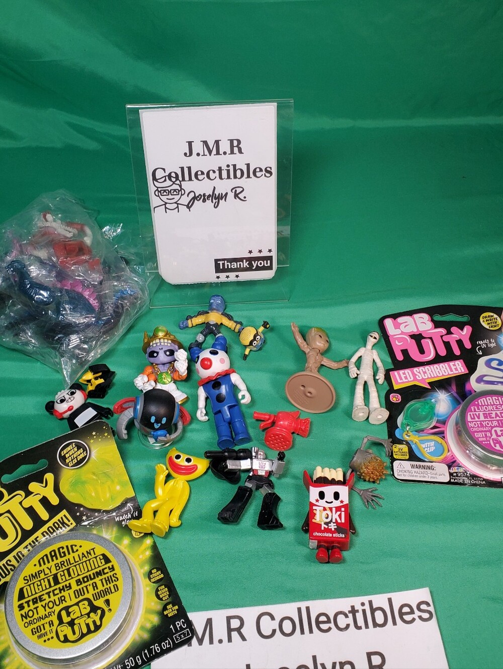Mixed Action Figure & Toy Bundle - Marvel, Nickelodeon, & More! - Picture 9 of 14